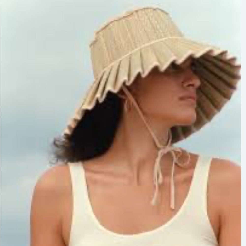Elegant Beige Pleated Sun Hat